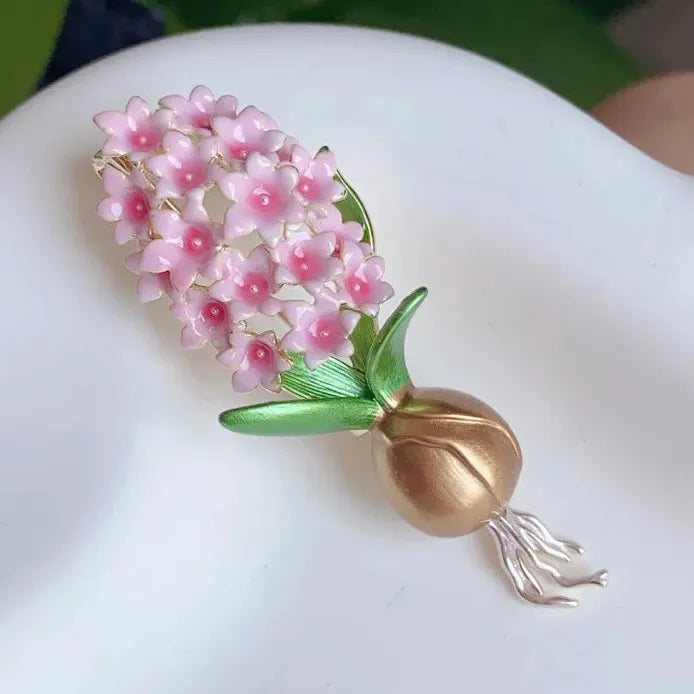 Lilac Floral Brooch Pin Elegant Fashion Jewelry for Women Accessory