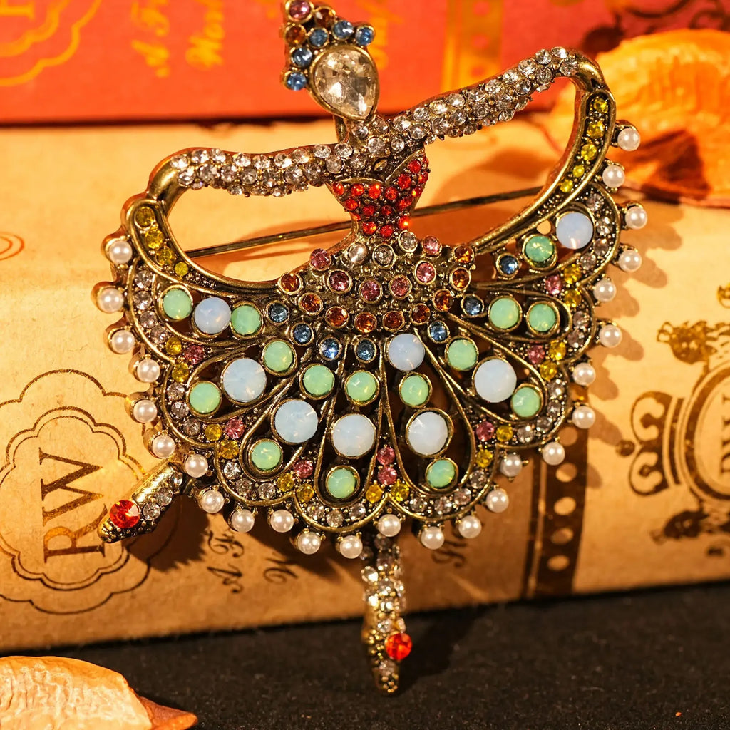 Elegant Ballet Girl Brooch Wedding Gift for Men and Women