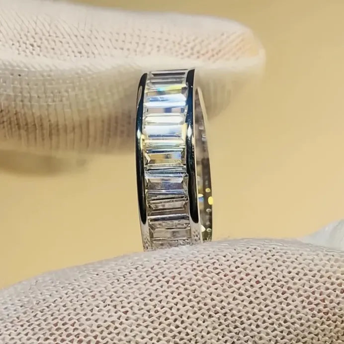 Luxury Women’s Rectangular Cubic Zirconia Eternity Wedding Band Ring