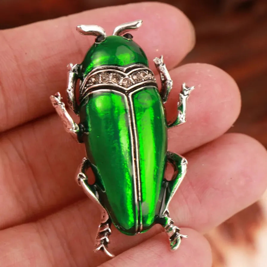 Classic Beetle Brooch for Men and Women Elegant Gift Accessory