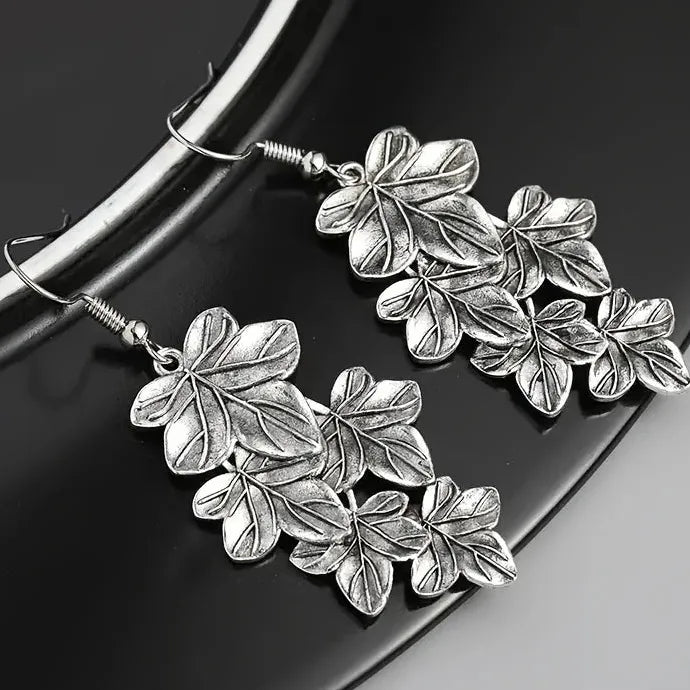 Vintage Women's Leaf Petal Pendant Drop Earrings Zinc Alloy Jewelry Gift