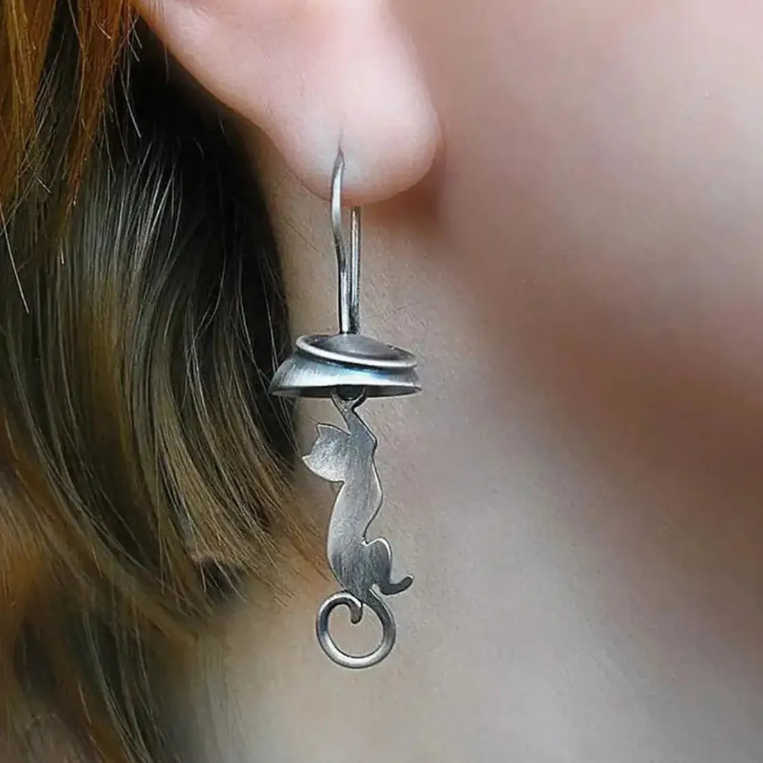 Vintage Bohemian Zinc Alloy Cat Earrings Women’s Drop Animal Pendant Jewelry