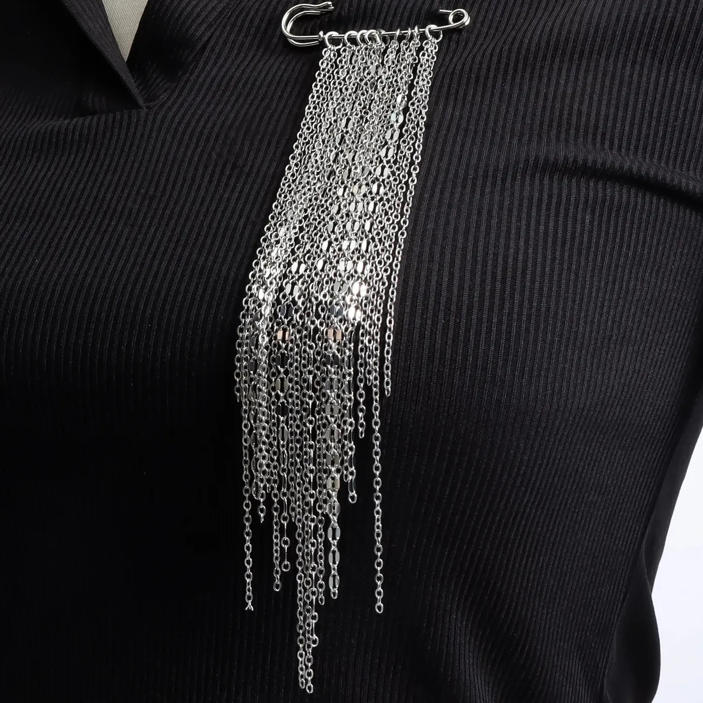 Silver Long Tassel Zinc Alloy Punk Style Brooch Pin for Women