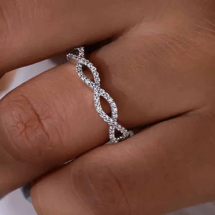 Elegant Twisty Hollow Cubic Zirconia Rings for Women Party Jewelry