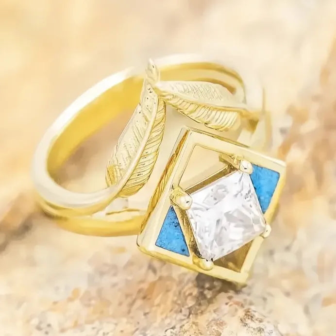 Luxury Feather Design Ring with Princess Cut Cubic Zirconia for Women