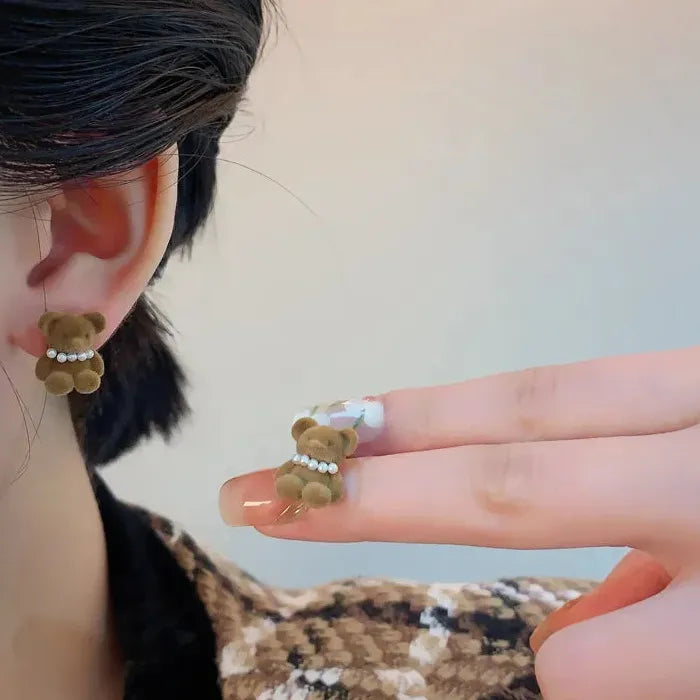 Flocking Plush Pearl Bear Stud Earrings Zinc Alloy Animal Jewelry for Women