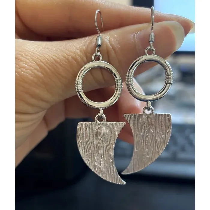 Bohemian Ethnic Geometric Zinc Alloy Pendant Earrings Hollow Crescent Design Women