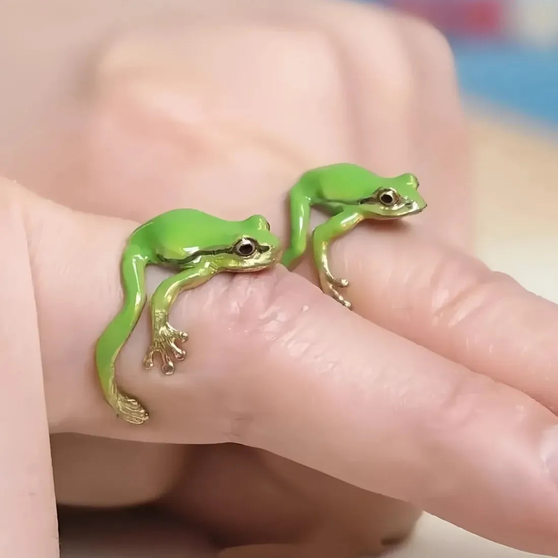 Adjustable Green Enamel Frog Ring for Women Zinc Alloy Animal Jewelry Gift