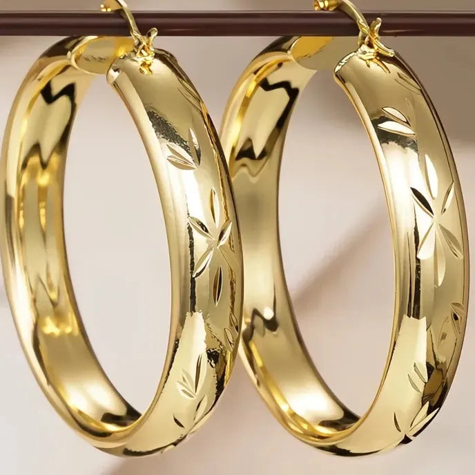 Gold Color Metal Hoop Earrings for Women, 3 Circle Geometric Design, Fashion Jewelry Party & Wedding Accessory