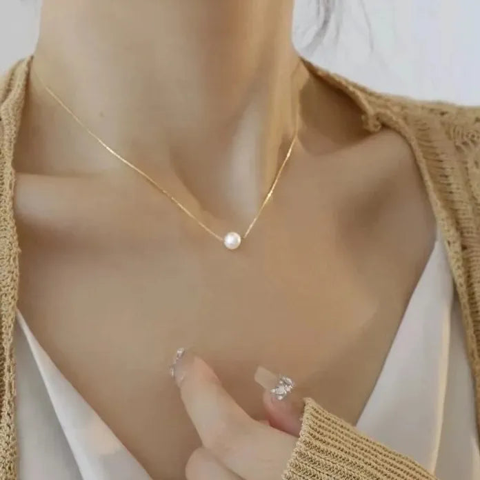Elegant Freshwater Pearl Collarbone Necklace 18K Gold Plated Clavicle Choker Jewelry