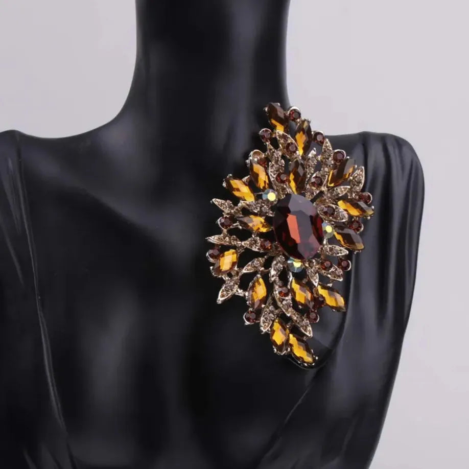 Classic Floral Brooch for Men & Women Wedding Party Gift Accessory