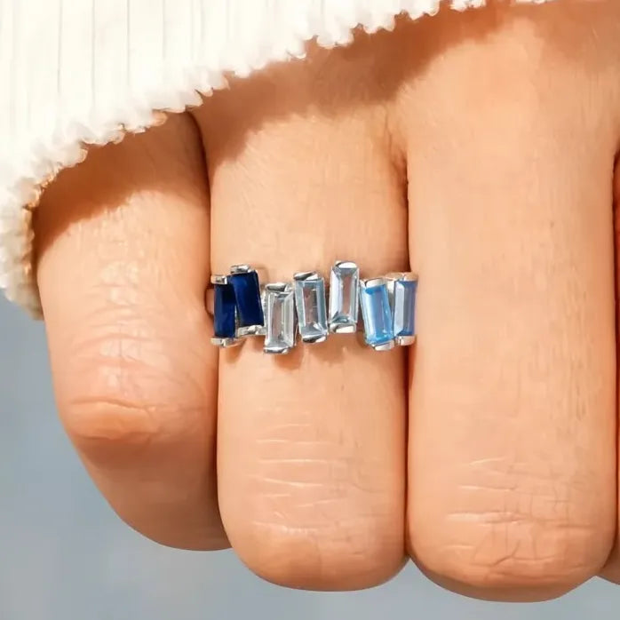 Chic Women’s Geometric Brass Ring with Blue Zirconia Wedding Jewelry