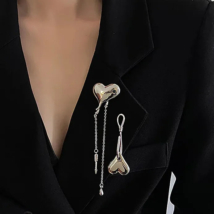 Zinc Alloy Metal Heart Tassel Brooch for Women Punk Jewelry Gift