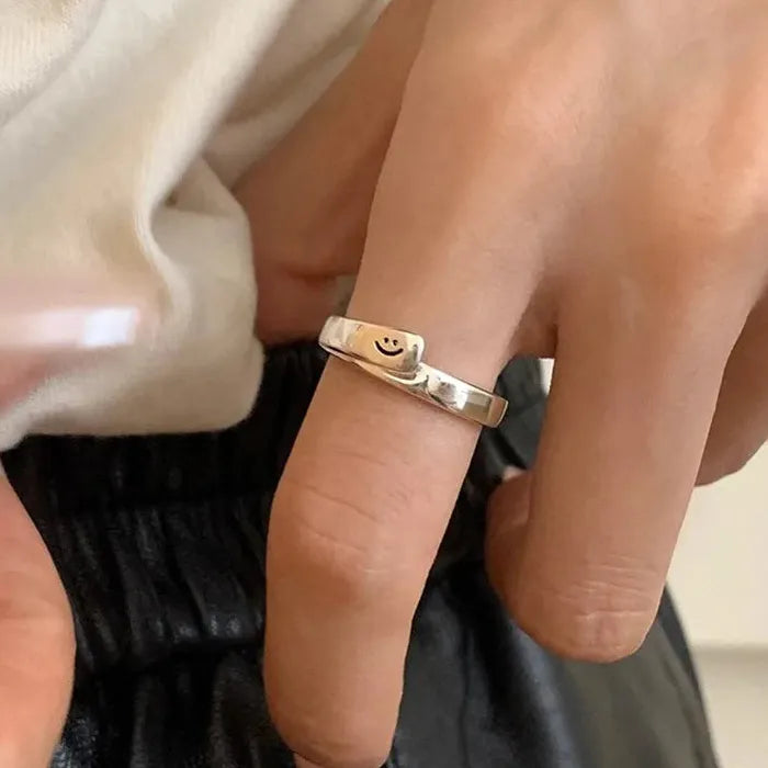 Double Layered Staggered Smile Face Open Finger Ring for Women Silver