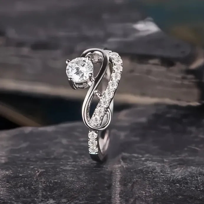 Cubic Zirconia Brass Wedding Band Ring for Women Elegant Fashion Jewelry