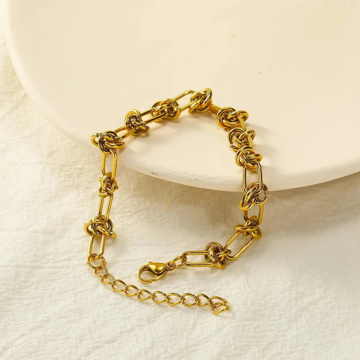 18K Gold Plated Geometric Knot Chain Bracelet Waterproof Unisex Gift Jewelry