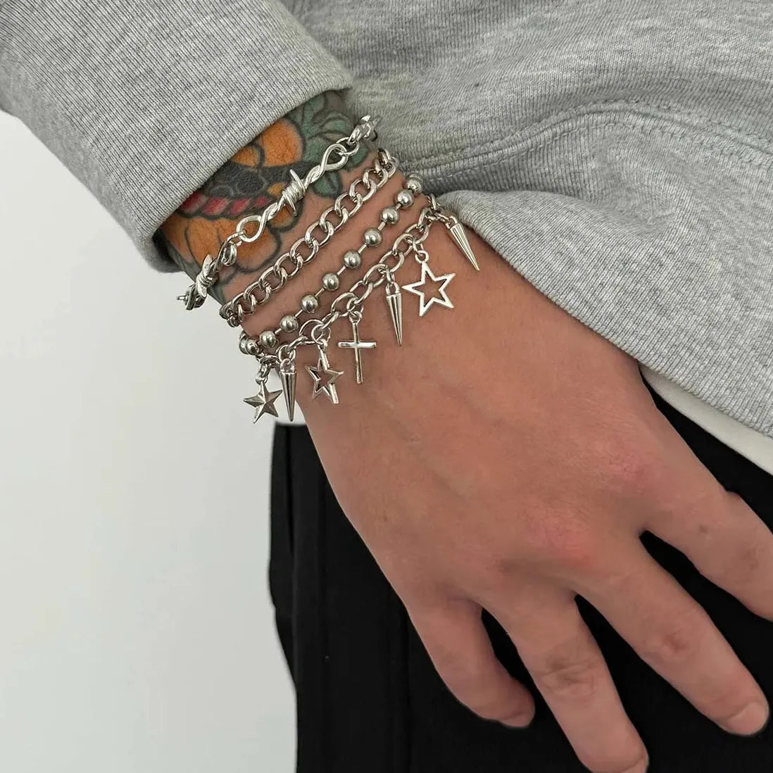 4Pcs Punk Cross Rivet Star Multi-Layer Cuban Chain Bracelet Set for Men Women