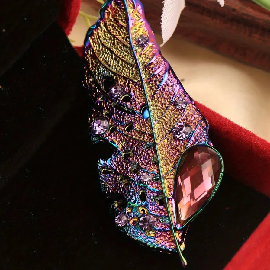 Luxury Colored Leaf Classic Brooch Gift for Men and Women