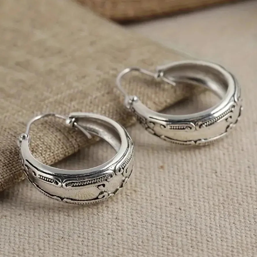 Wide Band Cutout Plant Pattern Zinc Alloy Hip Hop Punk Earrings for Women