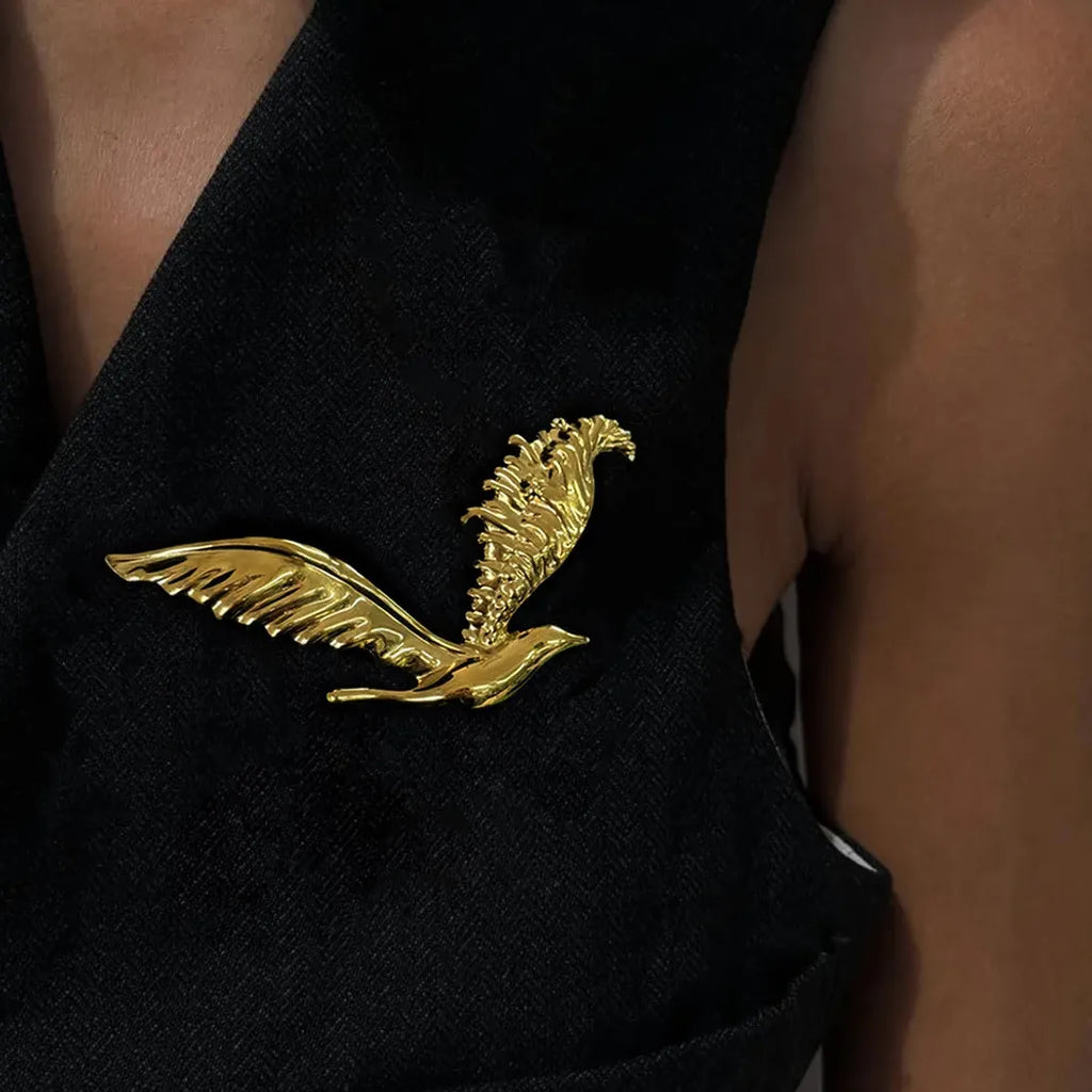 Retro Stainless Steel Eagle Brooch Classic Metal Bird Pin Jewelry for Men Women