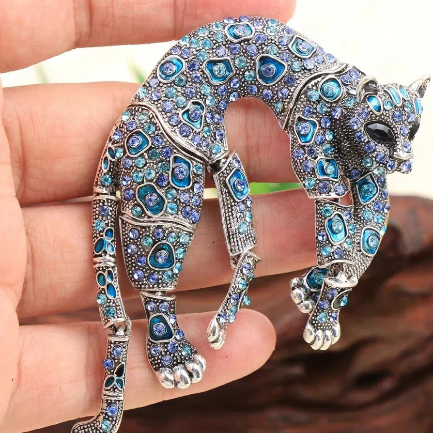 Luxury Leopard Design Classic Brooch Pin for Women and Men