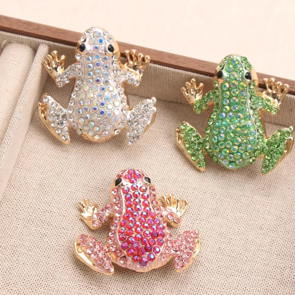 Luxury Frog Brooch Pin Classic Style Jewelry Gift for Men & Women
