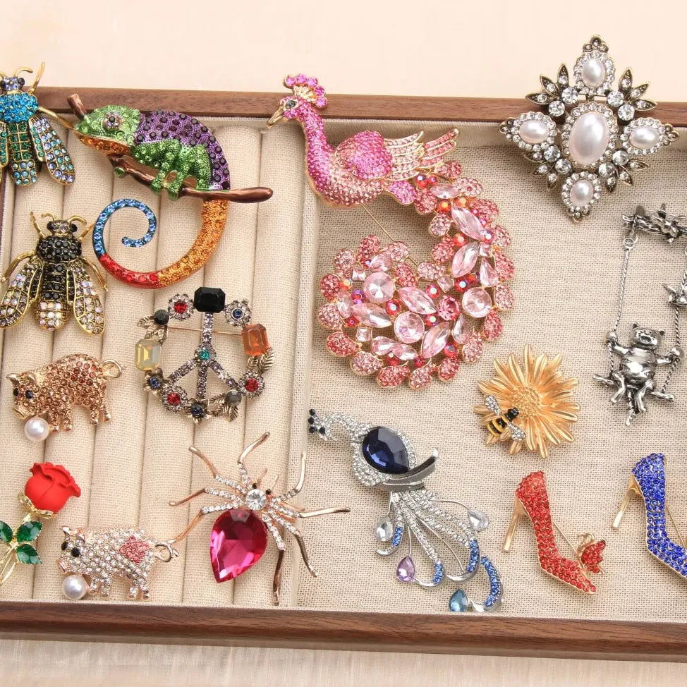 Classic Animal Brooch Pins Cat Lizard Flower Spider Insect Jewelry