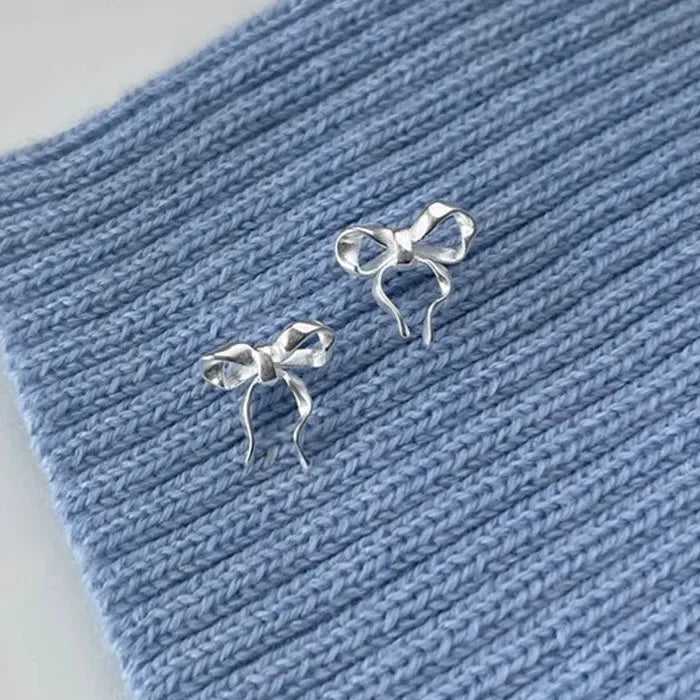 Small Silver Geometric Bow Stud Earrings for Women Zinc Alloy Jewelry