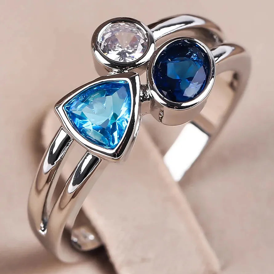 Fashionable European American Irregular Three-Color Stone Zinc Alloy Date Ring for Women