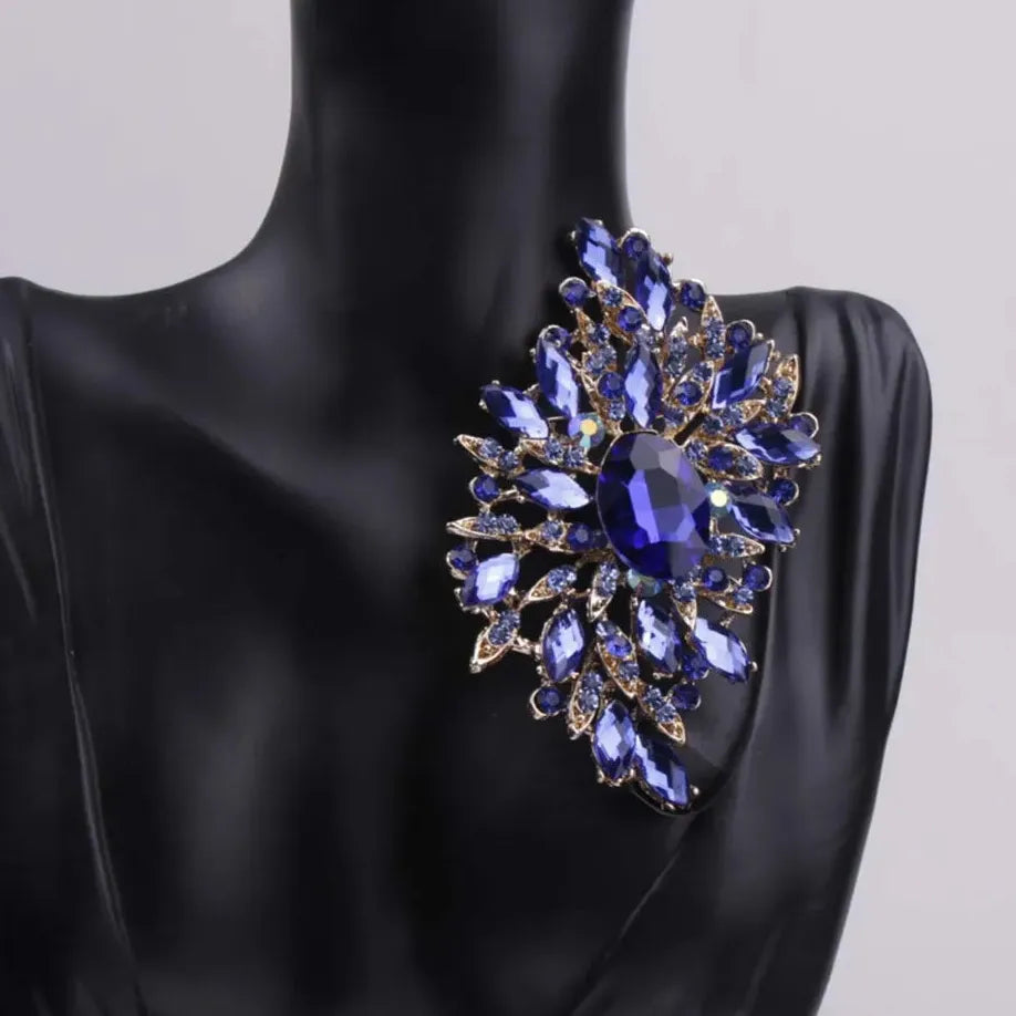 Classic Floral Brooch for Men & Women Wedding Party Gift Accessory