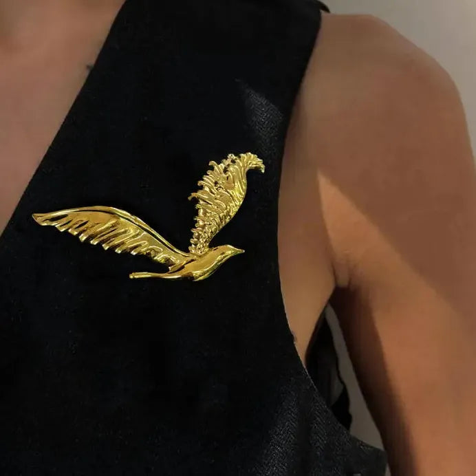 Retro Stainless Steel Eagle Brooch Classic Metal Bird Pin Jewelry for Men Women