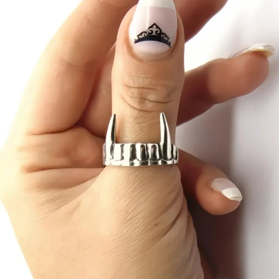 Adjustable Antique Silver Vampire Teeth Open Ring Zinc Alloy Punk Jewelry A965
