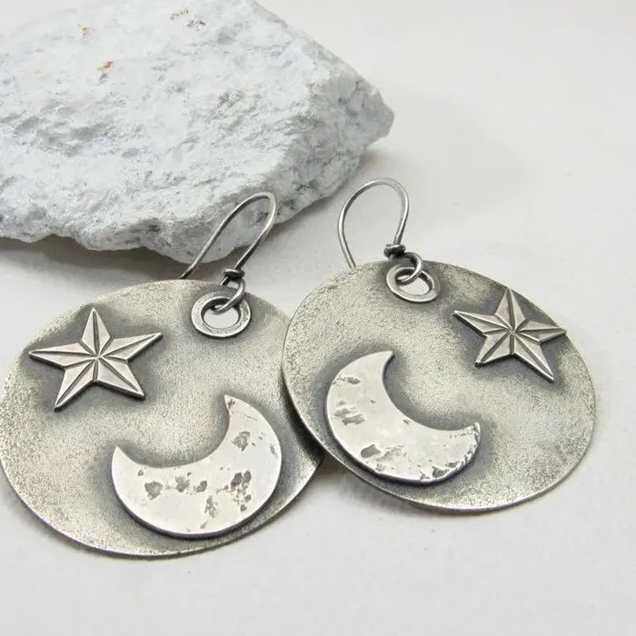 Vintage Women's Round Carved Star Moon Tulip Flower Zinc Alloy Metal Earrings
