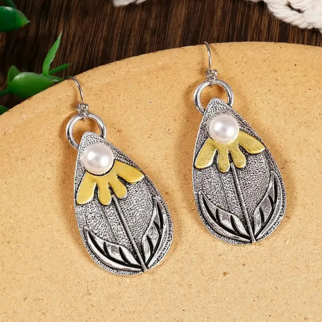 Vintage Bohemian 3D Carved Flower Pendant Pearl Drop Earrings for Women Gift