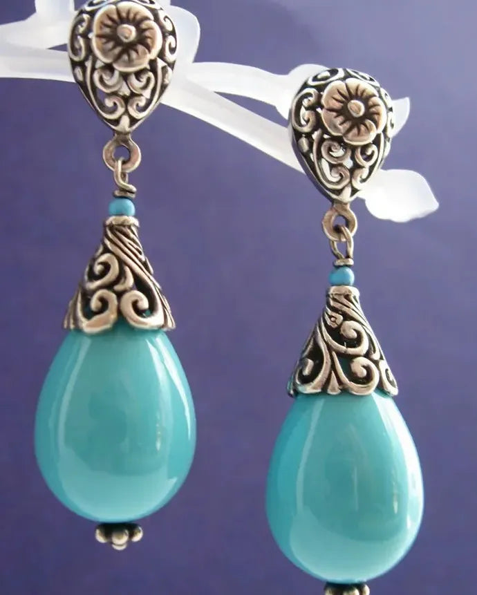 Vintage Hand Carved Flower Resin Zinc Alloy Water Drop Earrings Women