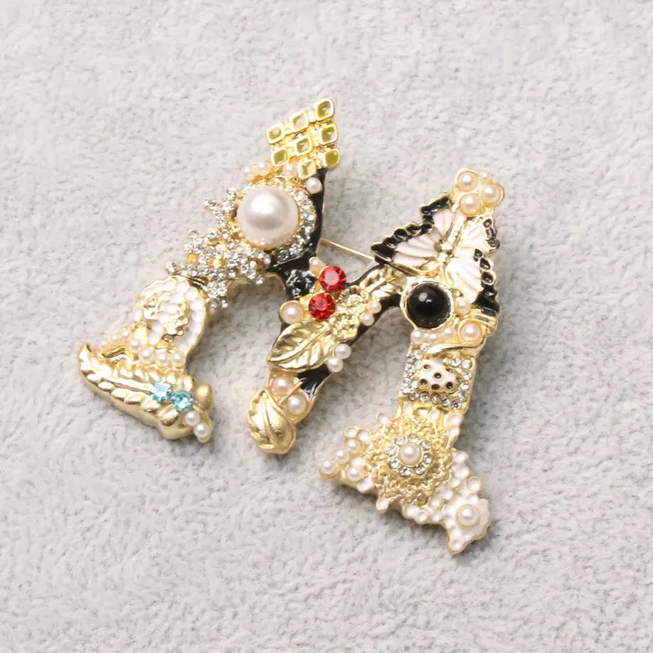 Luxury Letter M Brooch for Men Women Wedding Gift Stylish Accessory