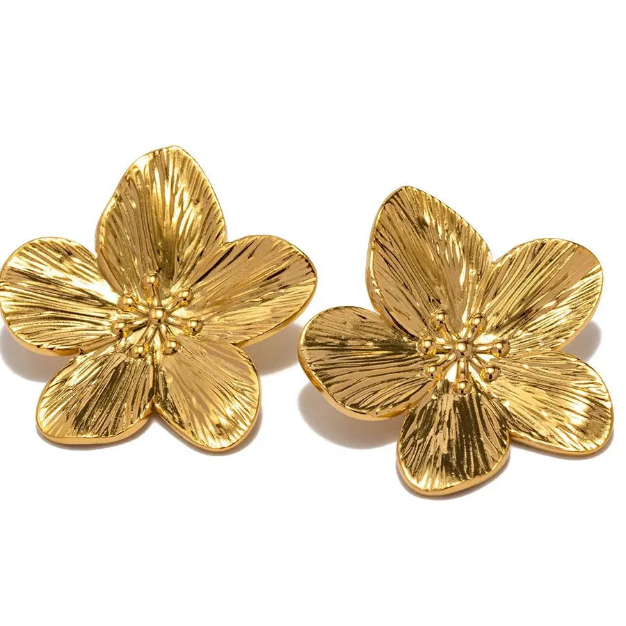 Vintage Gold Metal Flower Drop Earrings Stylish Statement Jewelry for Women