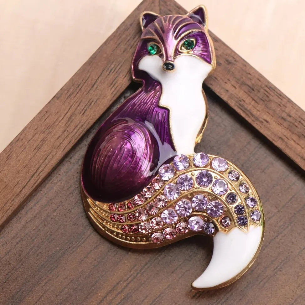 Vintage Fox Brooch Classic Jewelry for Women Elegant Style Accessory