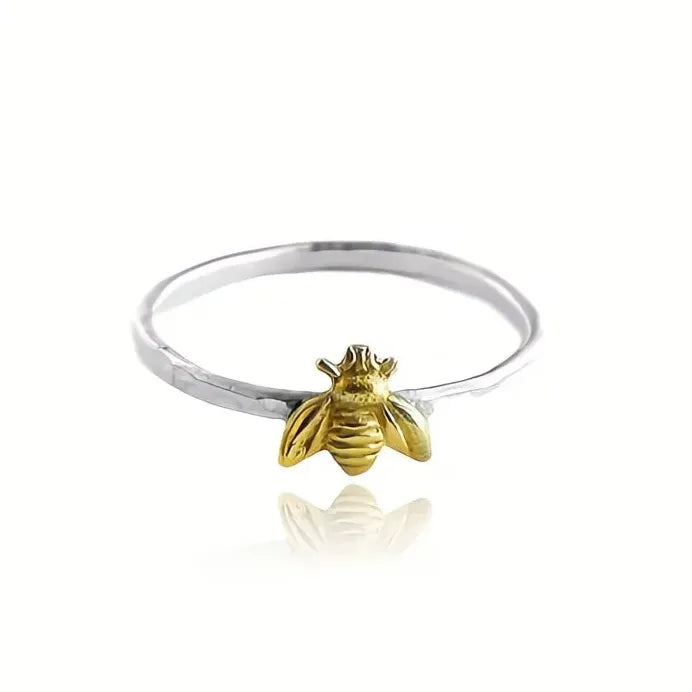 Bee Shape Zinc Alloy Ring for Women and Teens Stylish Fashion Accessory