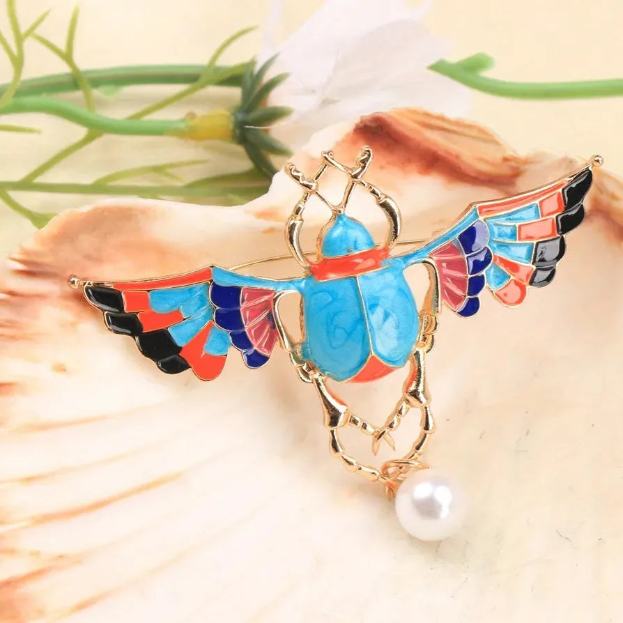 Luxury Bee Butterfly Classic Brooch Gift for Men and Women