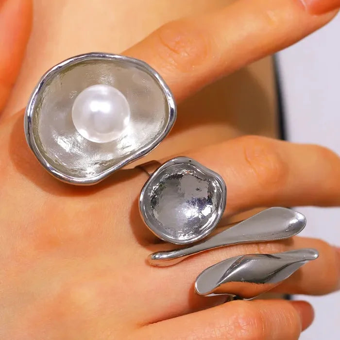 Pearl Geometric Layered Trumpet Flower Rings Set for Women Fashion Jewelry