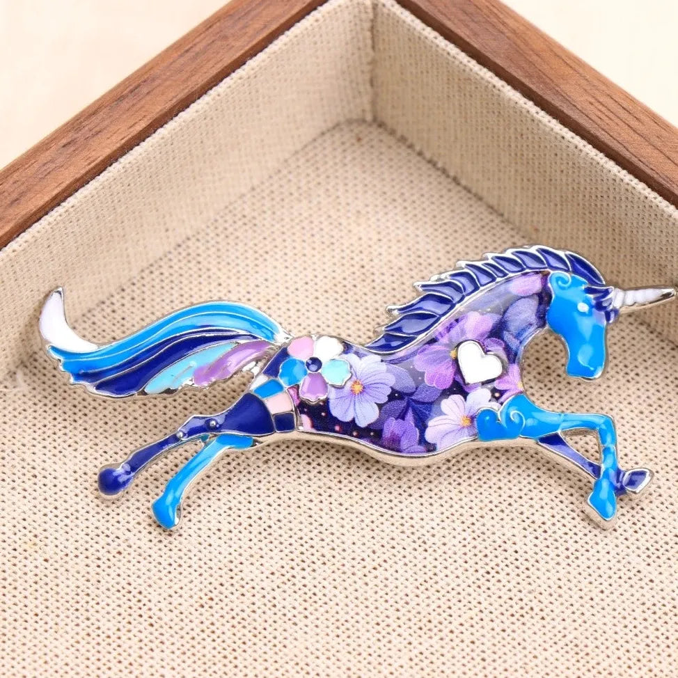 Luxury Classic Unicorn Brooch Wedding Gift for Men and Women