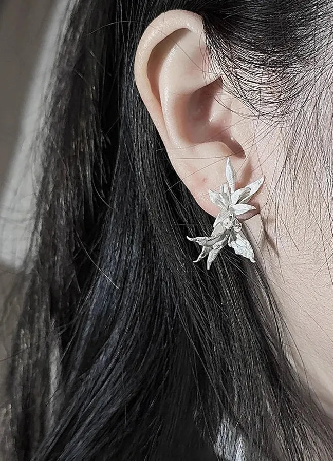 Vintage White Lily Copper Earrings Retro Plant Studs Jewelry Gift for Women
