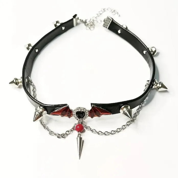 Y2K Punk PU Leather Devil Wings Heart Zircon Rivet Necklace for Women Men Stylish