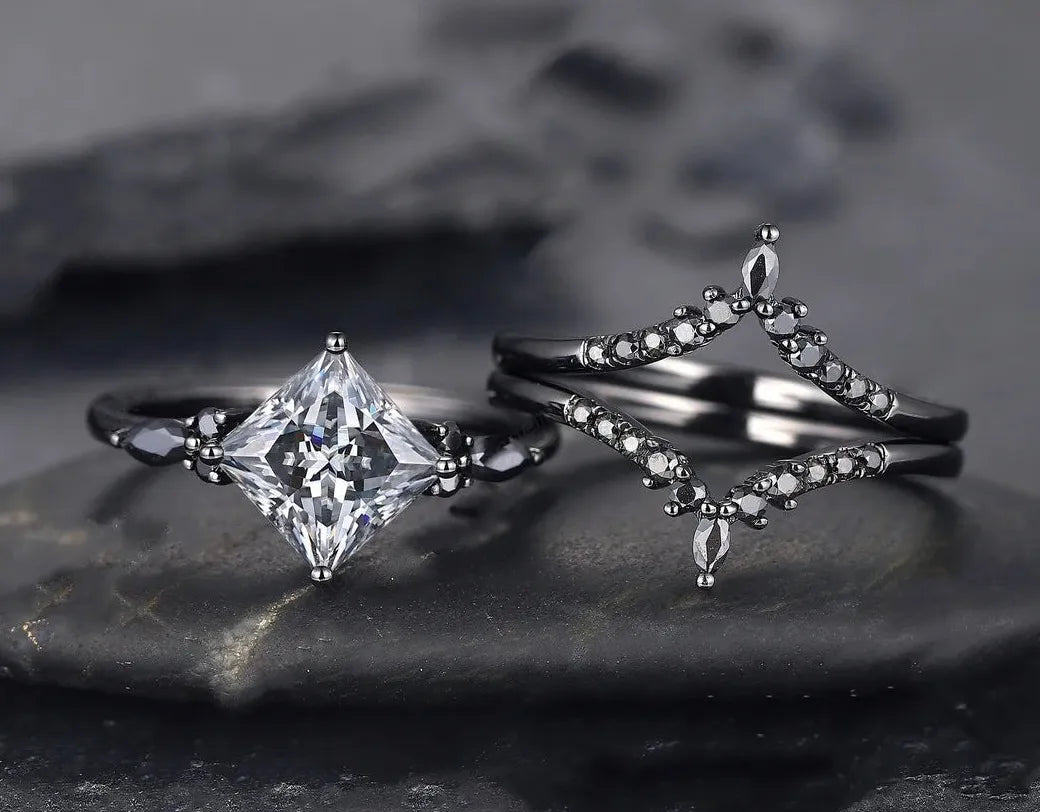 Luxury Retro Gun Plated Black Zinc Alloy Ring Micro Black Zircon Couple Set