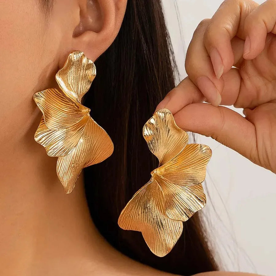 Vintage Ginkgo Leaf Stud Earrings for Women Double-Layer Charm Jewelry