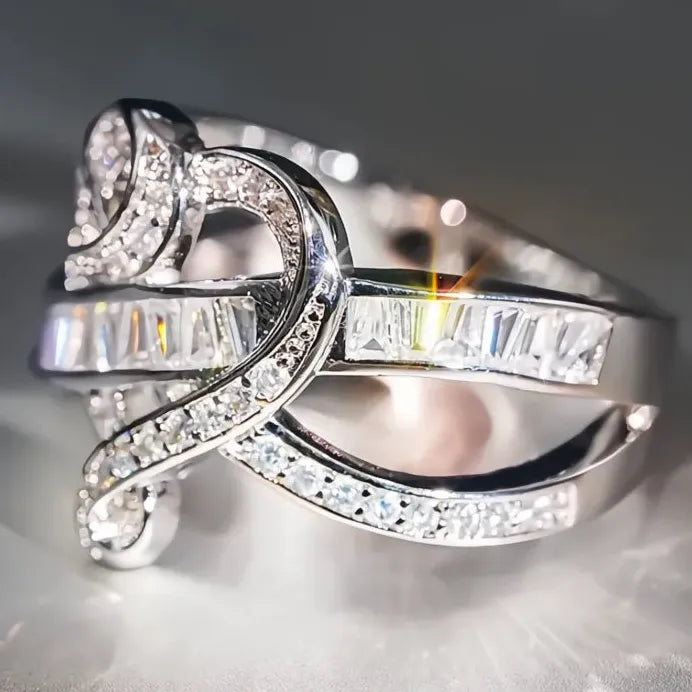 Women’s Heart Design Cubic Zirconia Ring Romantic Wedding Anniversary Gift