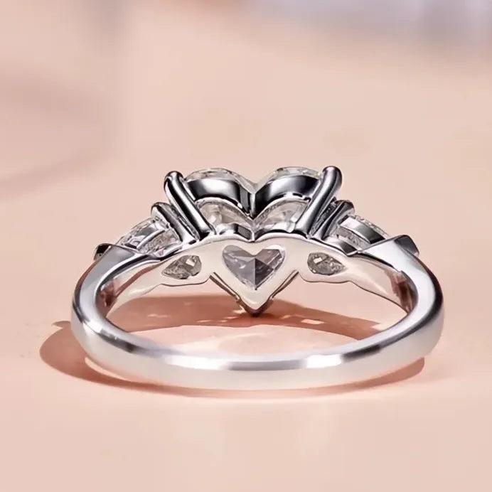 Bright Heart Geometric Cubic Zirconia Wedding Band for Women