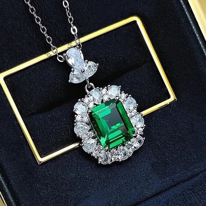 Green Cubic Zirconia Geometric Pendant Necklace Copper Alloy Wedding Gift