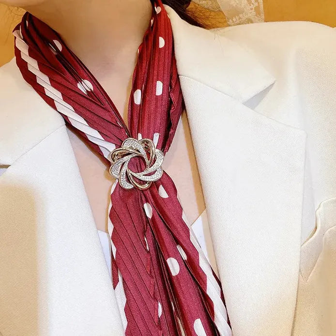 Floral Brooch Pin for Men & Women Wedding Gift Elegant Accessory
